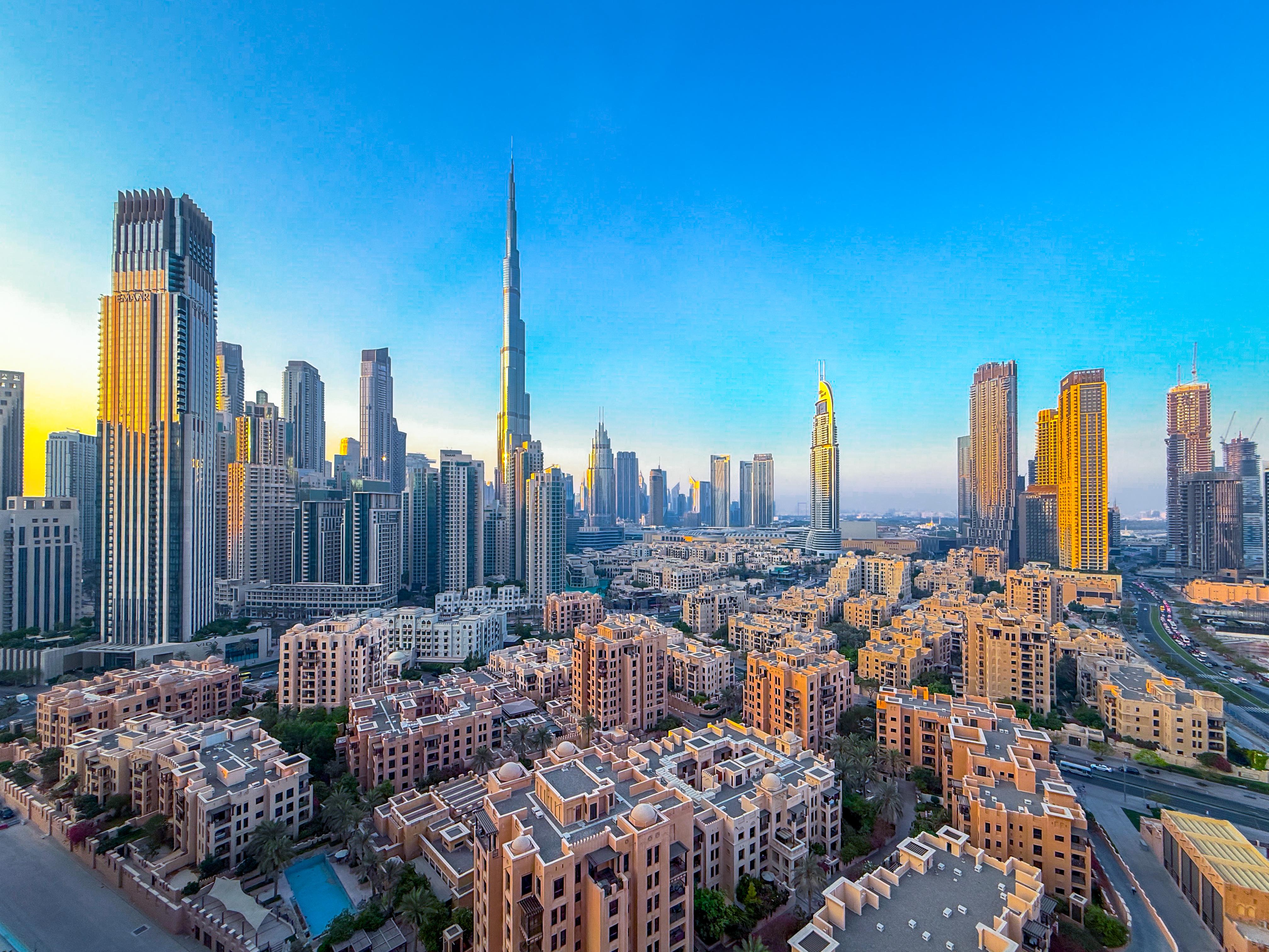 Zinnia Luxury 2BHK Bellevue Burj Khalifa View - Tap to explore photos