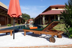 Taratai Villa Guest House
