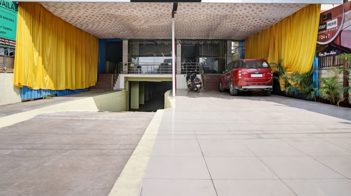 Hotel Stay Prime - Tap to explore photos