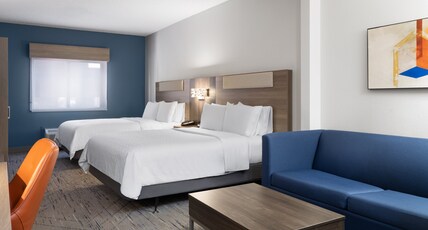 Holiday Inn Express & Suites MIDWEST CITY Room Type - 2 Queen Beds Suite Addl Living Area