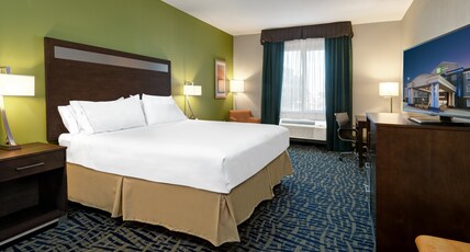 Holiday Inn Express Hotel and Suites Monahans I-20 Room Type - 1 King Bed Standard