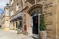 Premier Suites Edinburgh Fountain Court