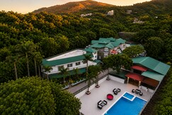 Velvet County Resort and SPA