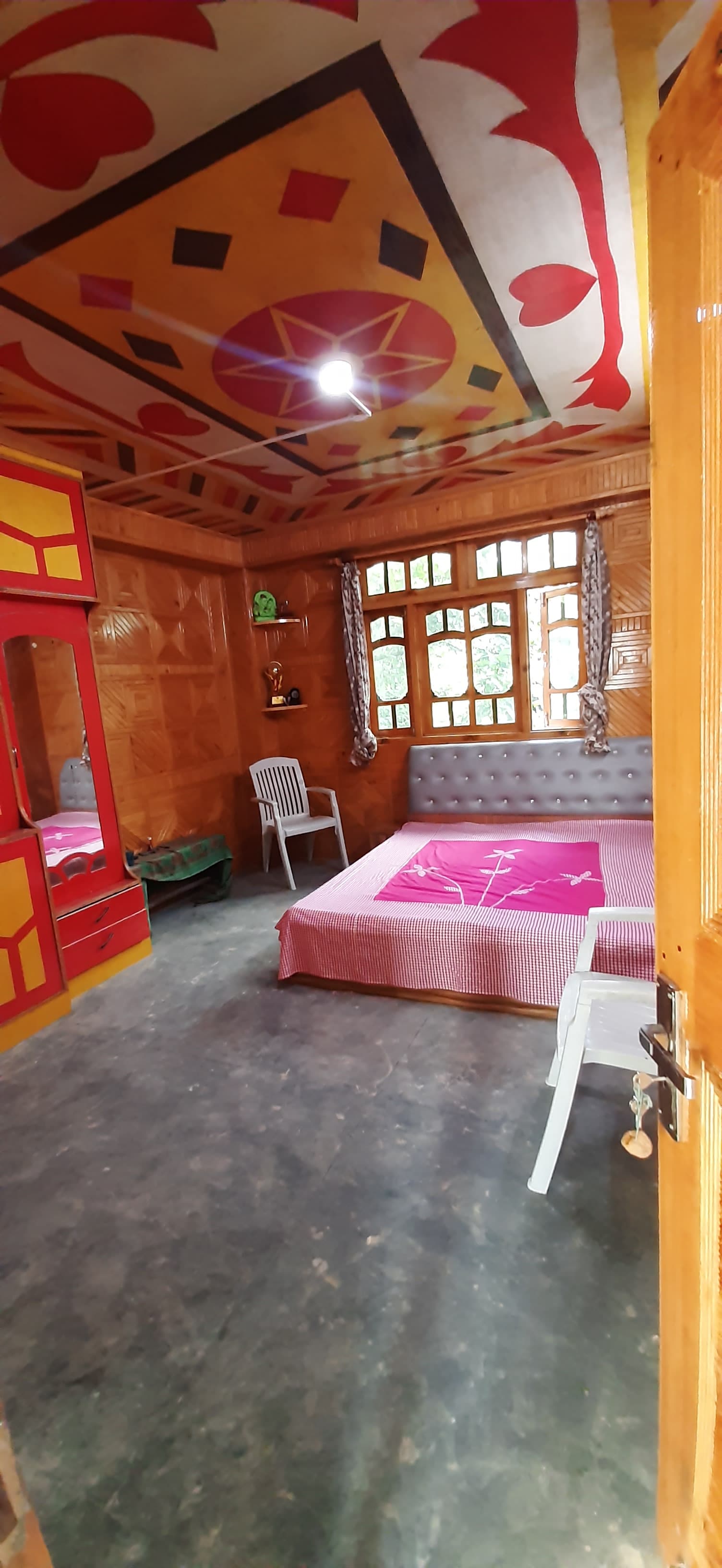EL PARAISO THE PARADISE HOME STAY - Tap to explore photos