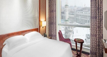 Al Marwa Rayhaan by Rotana Room Type - Partial Haram view One bedroom Suite
