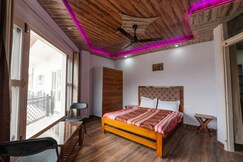 Cozy Family Retreat Green Valley View