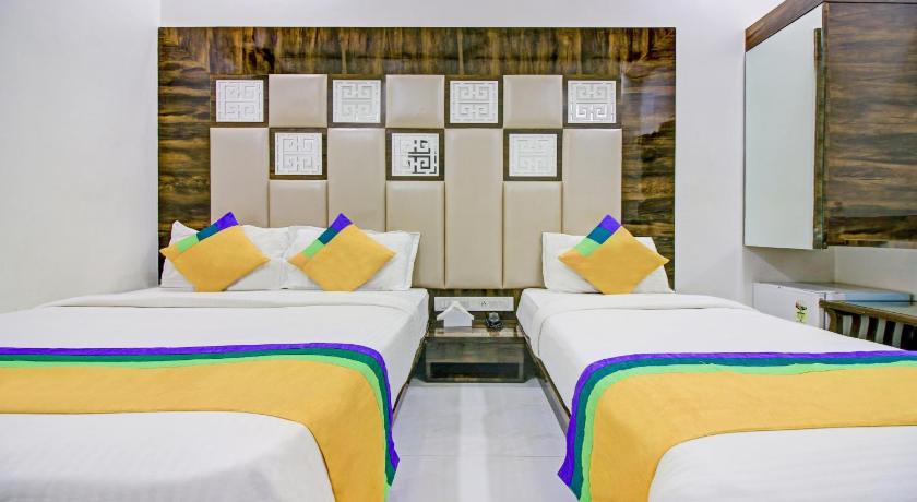 HOTEL MAGNET MUMBAI INTERNATIONAL AIRPORT T-2 - Tap to explore photos