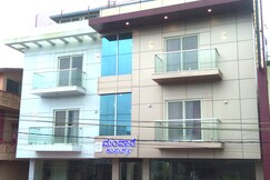 Mandaara Comforts- Jog Falls