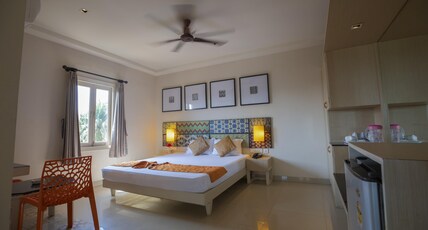 HOTEL SAMUDRA Room Type - AC Suite (2nd Floor)