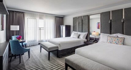 InterContinental SYDNEY DOUBLE BAY Room Type - 2 Double Classic Balcony Village View