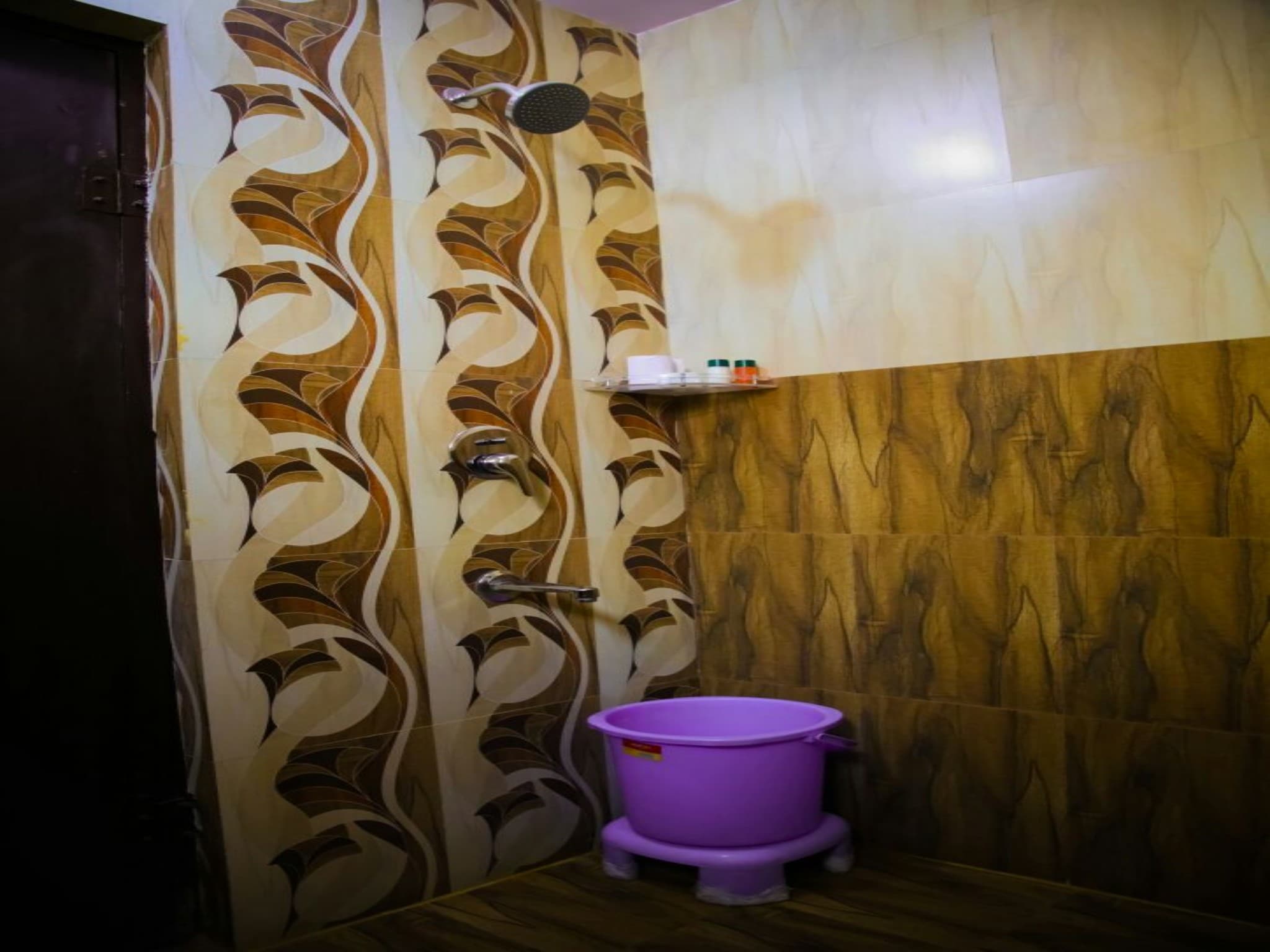 HOTEL NAHARSINGH HAVELI - Tap to explore photos