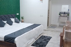 New Himalaya lodge