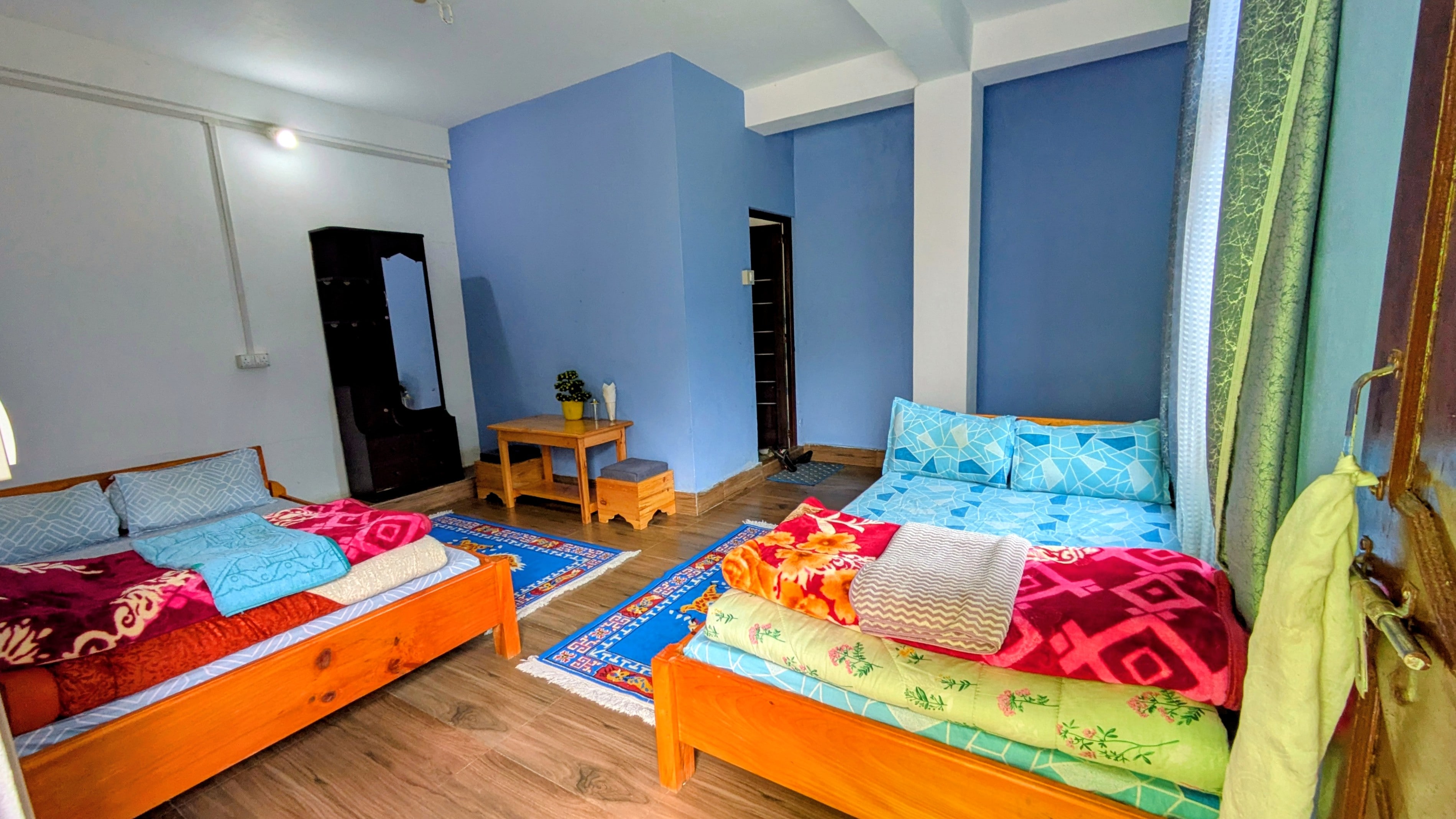 ETON HOMESTAY - Tap to explore photos
