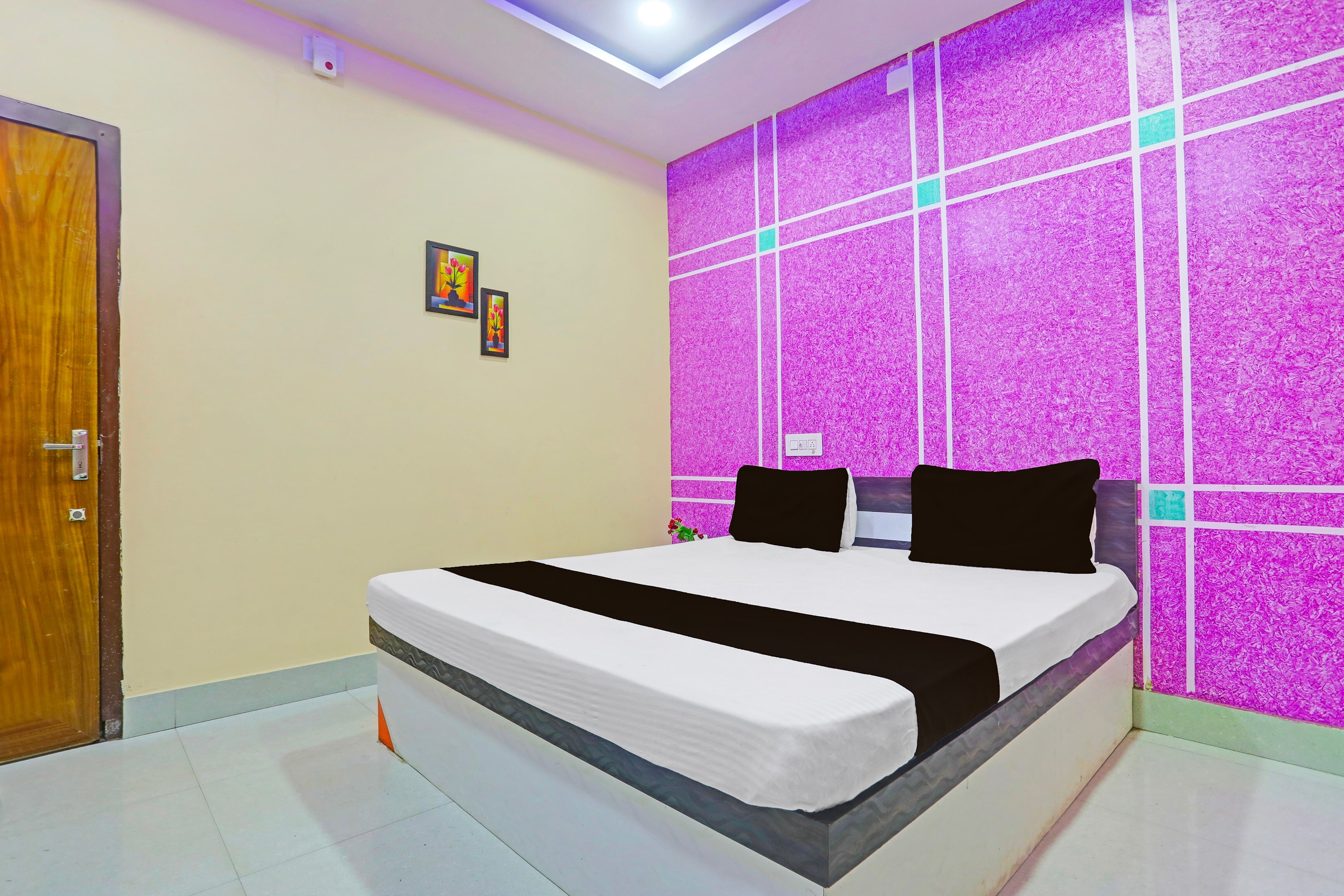 Hotel O Chandia Palace Kendrapara Railway Station - Tap to explore photos