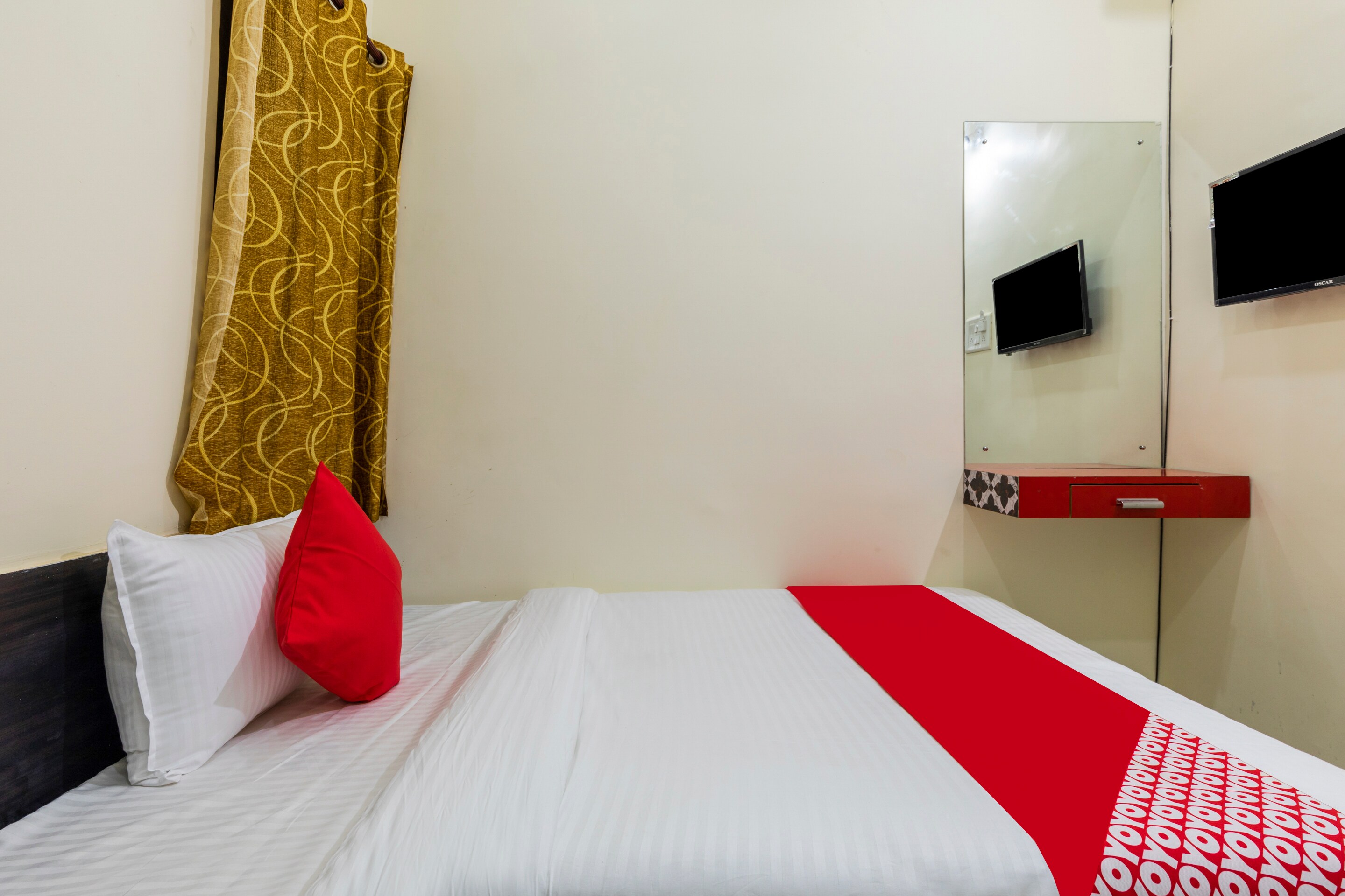 Hotel O Palash House - Tap to explore photos