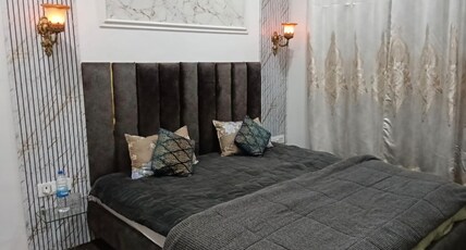 Hariparbat view Room Type - Bedroom 3