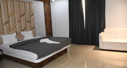 JKR FARMS AND RESORTS Room Type - Family Room