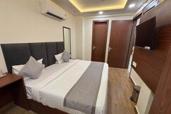 SILVER INN AGRA UNIT OF SVS INN HOTELS