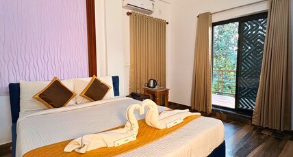 Unnati Luxury Home Stay Room Type - 1 BHK AC Family Room