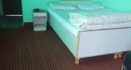 Hotel Deep Dinky Dine Room Type - Semi Deluxe