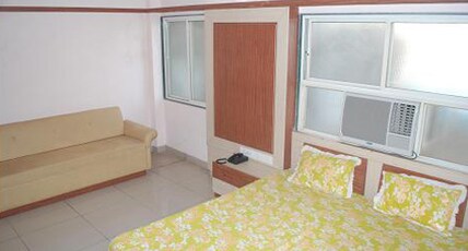 Abhinandan Palace Room Type - Deluxe Room