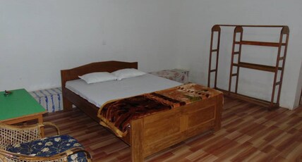 Song By Meadow's Room Type - Double Room