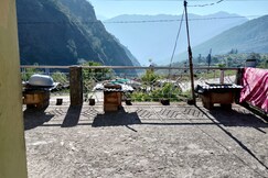 Radha Krishna Homestay, Devgram