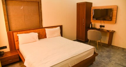 SPARSH CANOPY RESORT Room Type - Deluxe Room
