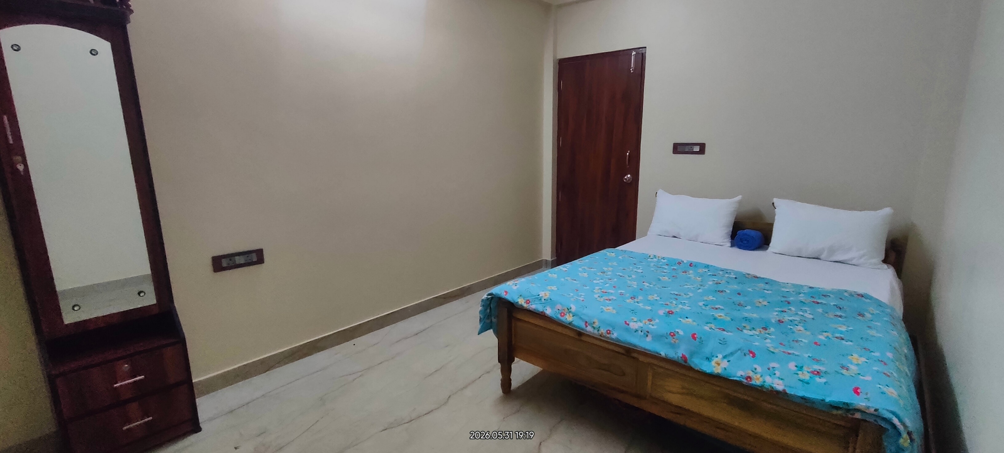 Sonima Homestay - Tap to explore photos