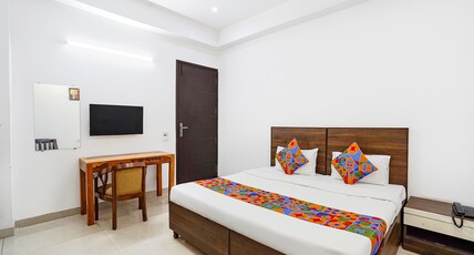 FabHotel AS Residency Room Type - Deluxe Room