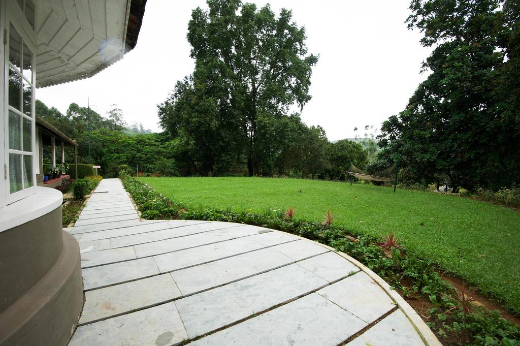 Sirukundra Bungalow | Rooms in a Villa - Tap to explore photos