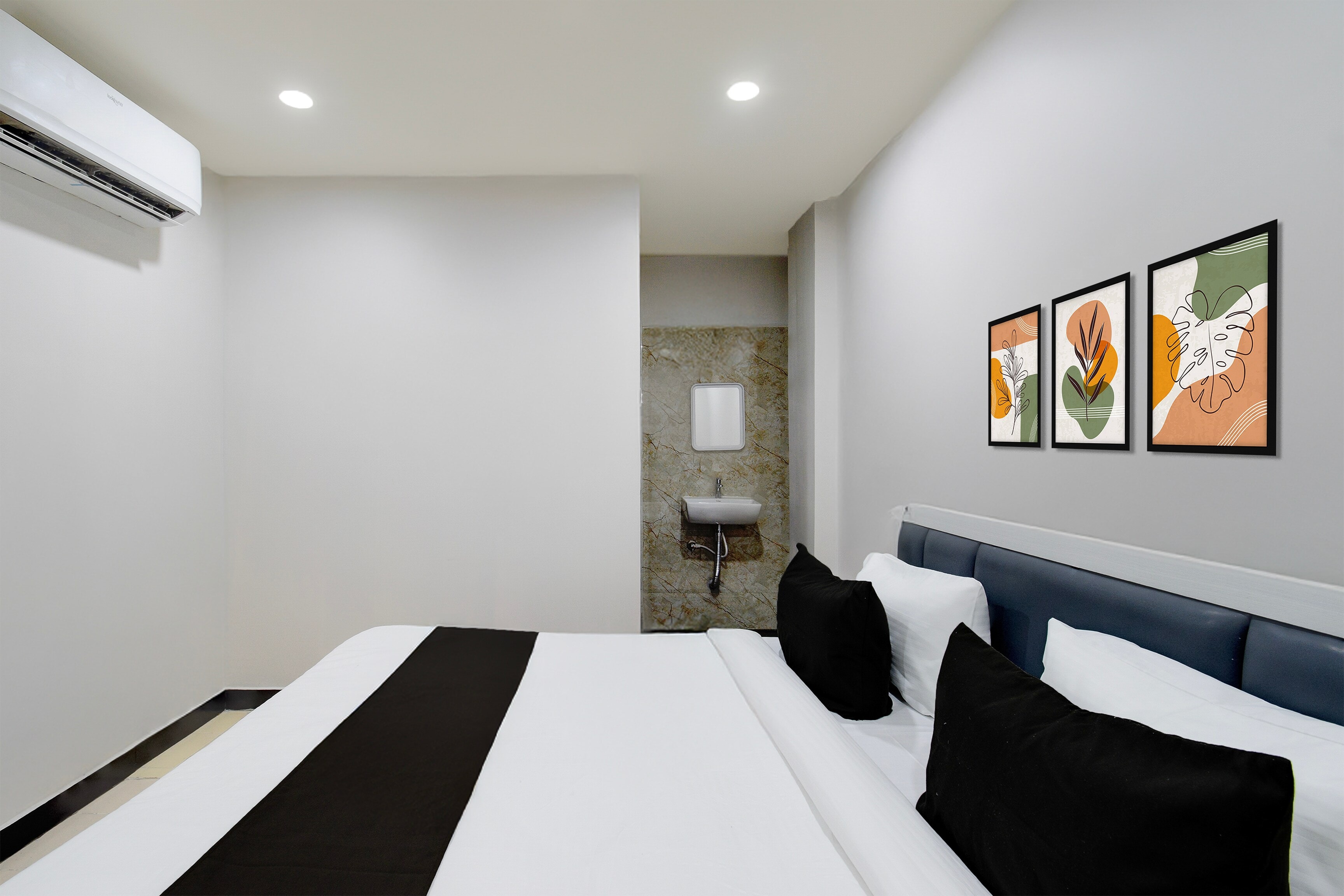 Super Hotel O Safilguda Lakeview Hyderabad Formerly Adithya Stay - Tap to explore photos