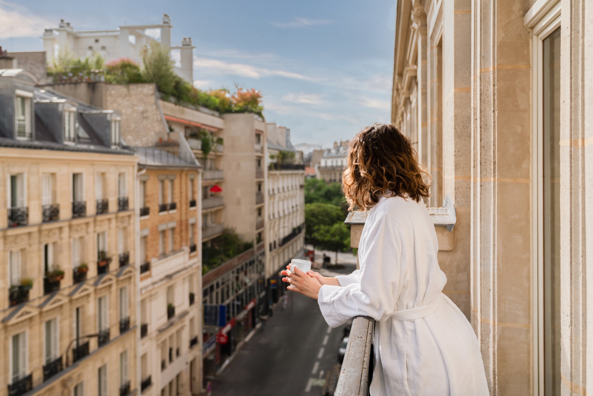 Crowne Plaza Paris Republique - Tap to explore photos
