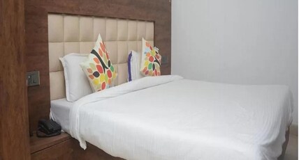 New M I Plaza Room Type - Standard AC Room New