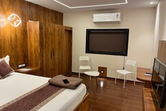 The Little Door Family Stay