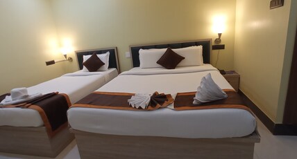 Hotel Royal Orbit Room Type - Super Deluxe Room \ Triple Room