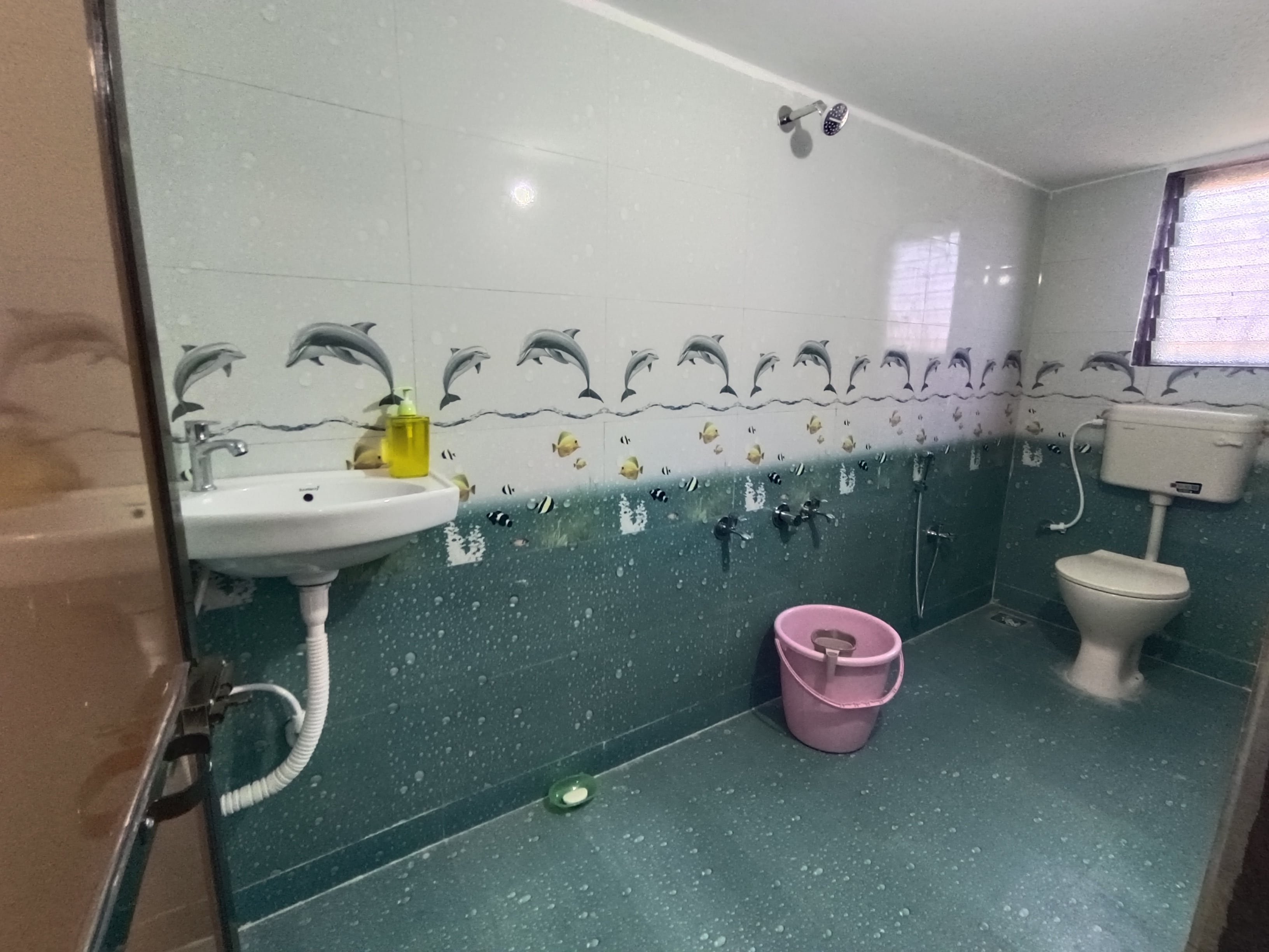 Shree Ambika holiday home - Tap to explore photos