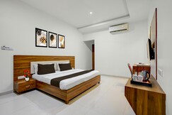 Super Hotel O Navasari Bus Terminal Formerly Jay Shankar