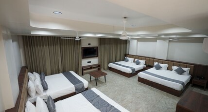 Hotel Kesharinandan Room Type - Family Room