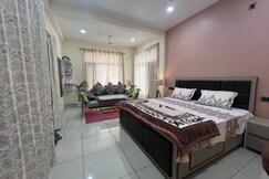 Umang Cottage 2BHK Penthouse Dhauladhar View