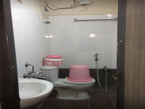 Chennai guest house - Tap to explore photos