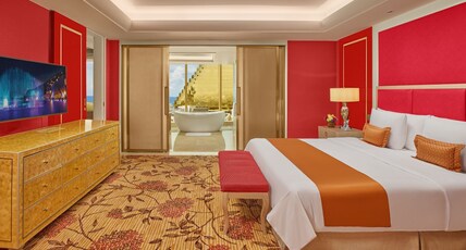 Okada Manila Room Type - Premium Suite King