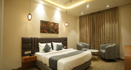 HOTEL MOTI MAHAL Room Type - Moti Corporate Royal