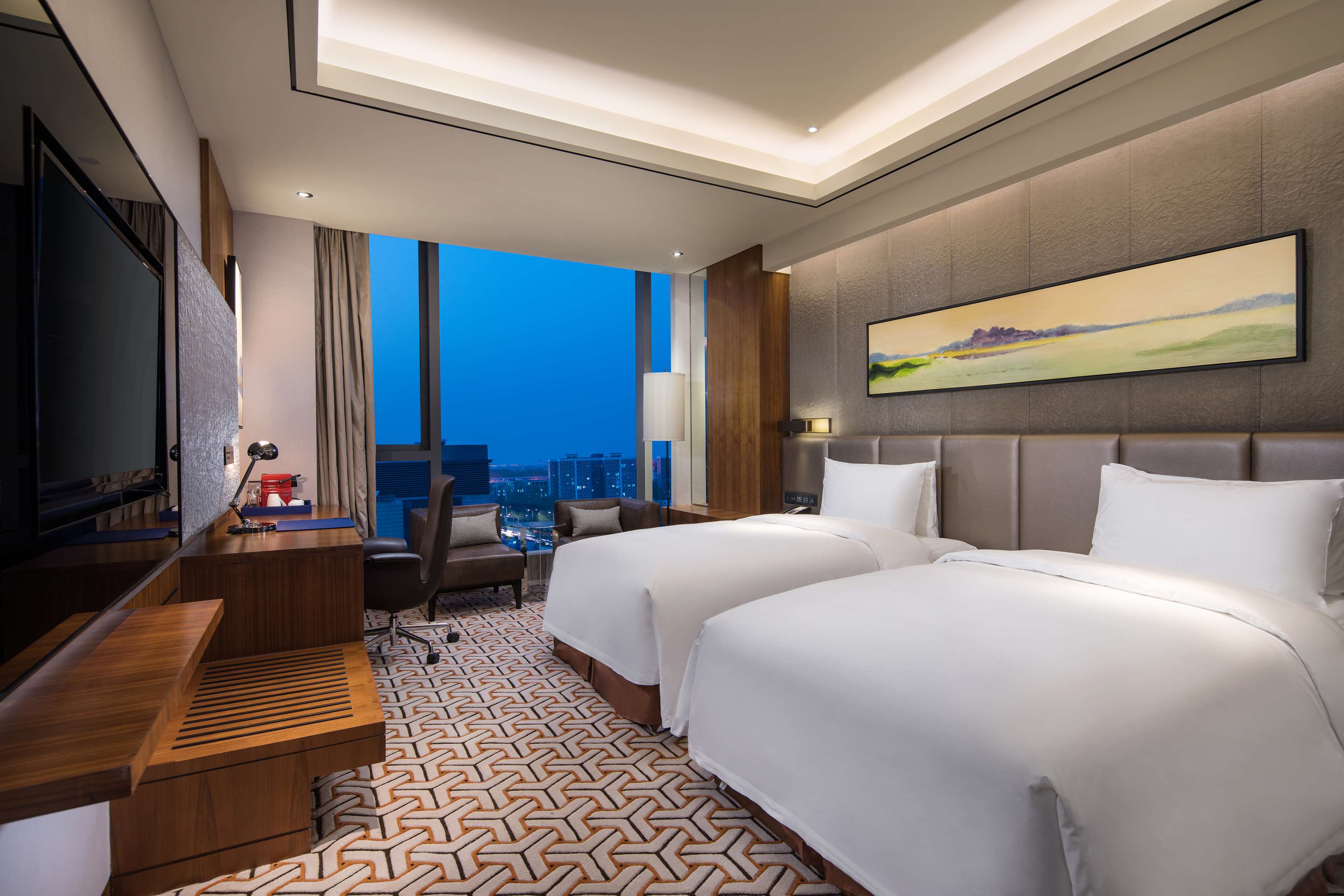 Radisson Blu Zhengzhou Huiji - Tap to explore photos