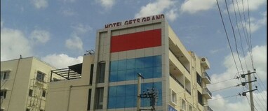 Hotel Gets Grand