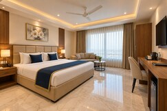 Hotel The Luxury Delhi Airport