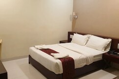 Photos of SAPNA IN LODGING & BOARDING