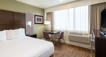Best Western Pony Soldier Inn & Suites Room Type - 1 Queen Bed, High Speed Internet Access, Hairdryer, Coffee Maker, Non-Smoking, Full Breakfast Best Western Pony Soldier Inn & Suites Room Type - 1 Queen Bed, High Speed Internet Access, Hairdryer, Coffee Maker, Non-Smoking, Full Breakfast