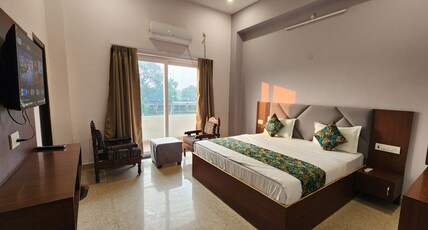 The Royal Krishna Resort Room Type - Luxury room with balcony