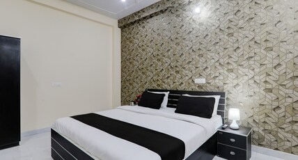 Hotel O A B Hotels Room Type - Classic